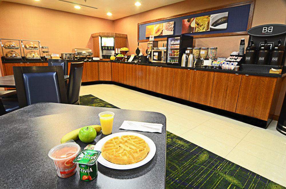 Fairfield Inn & Suites Anaheim North Buena Park Exterior photo